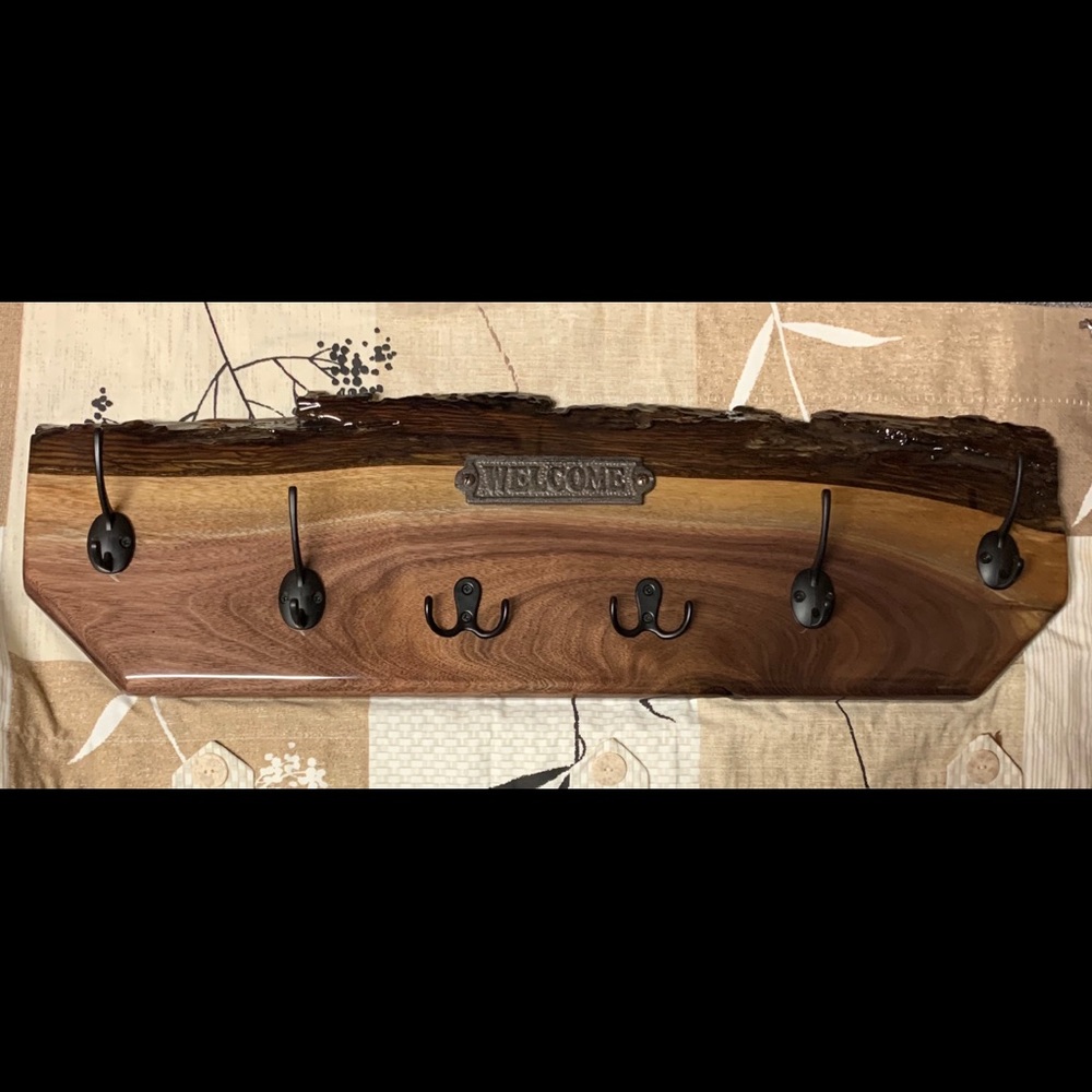 Live edge Welcome Coat hanger